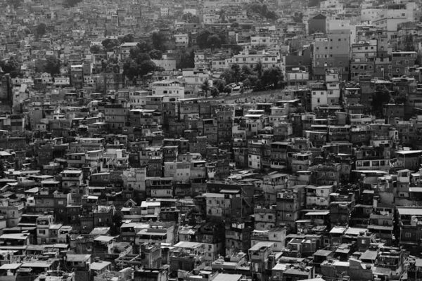 city-favela-housing